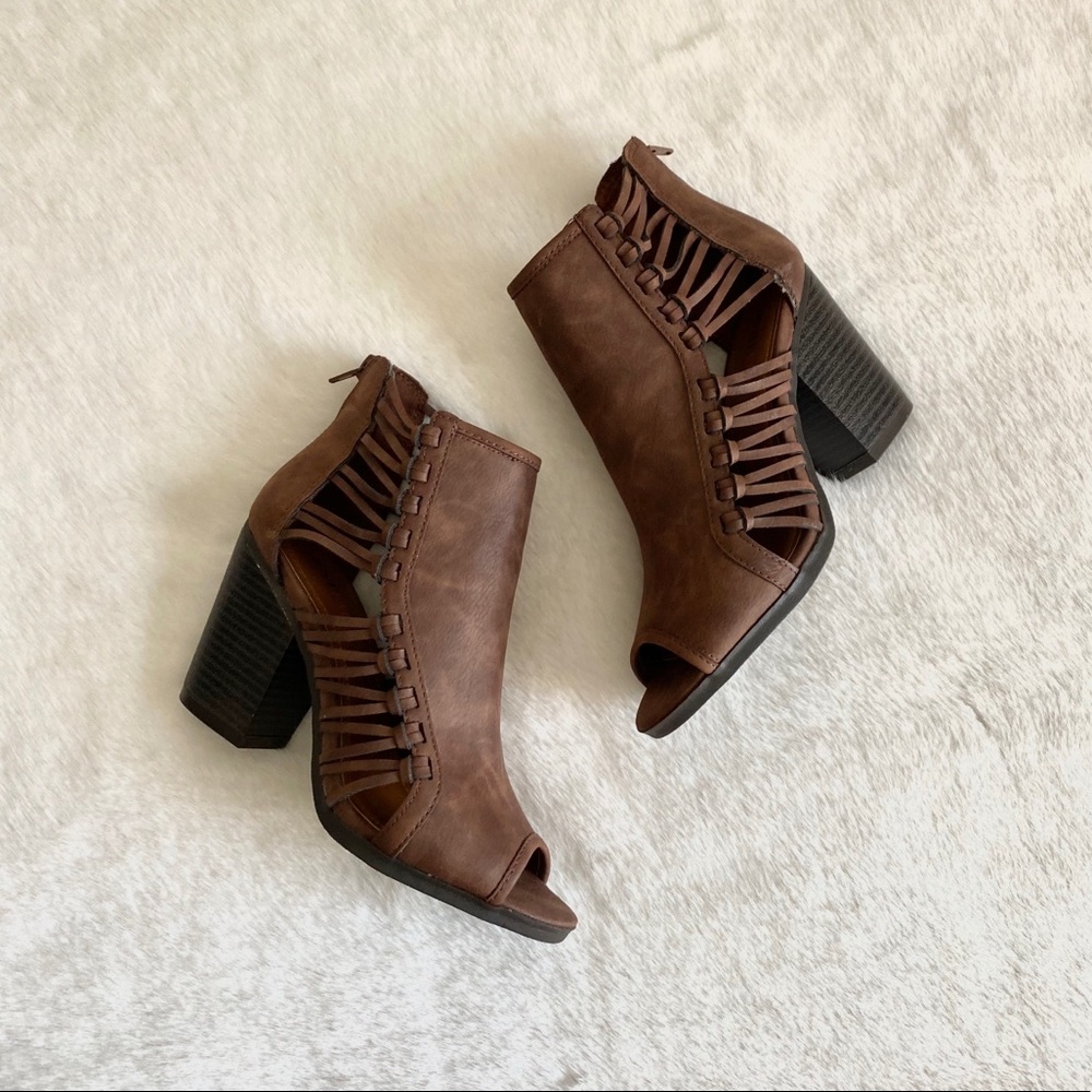 NWOT Booties